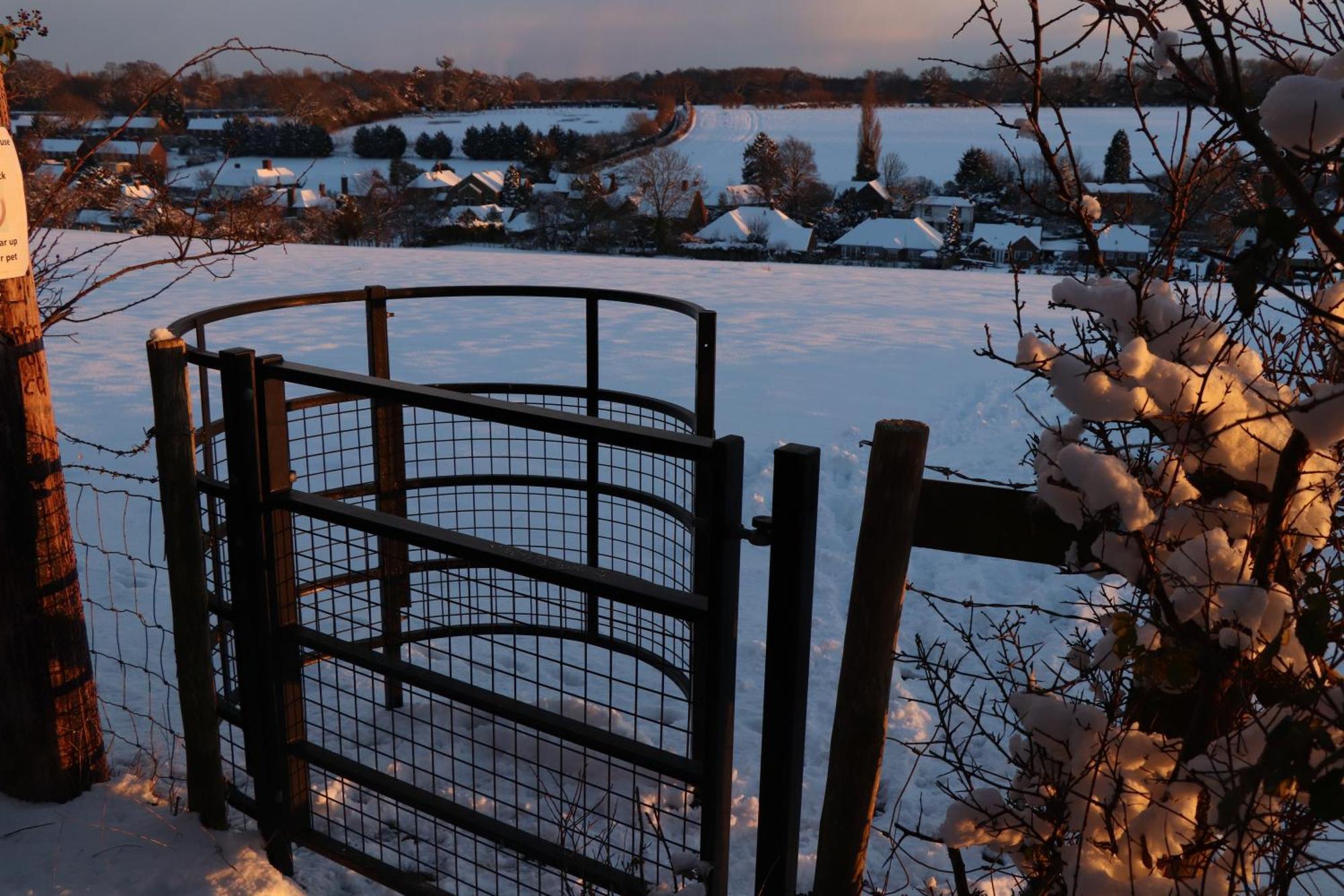 Palace Farm Courtyard And Granary Rooms Doddington  Екстериор снимка